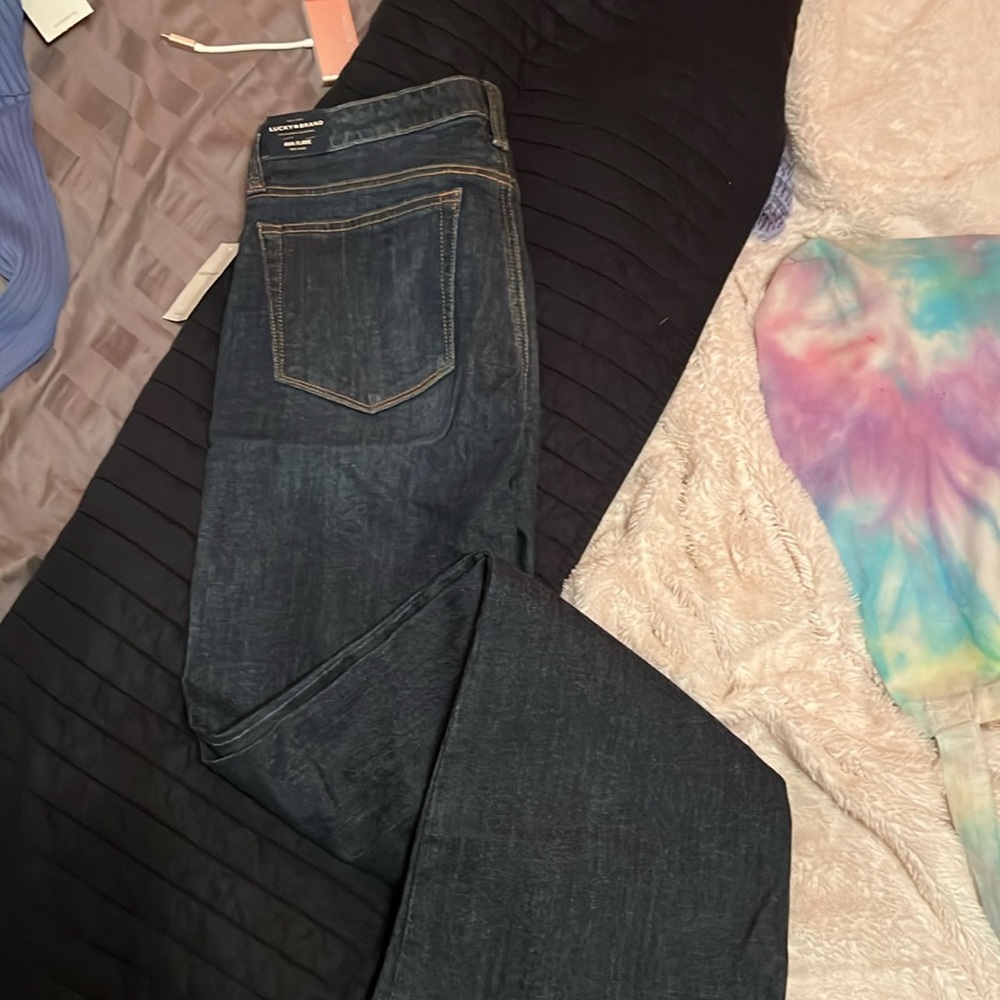 Lucky jeans